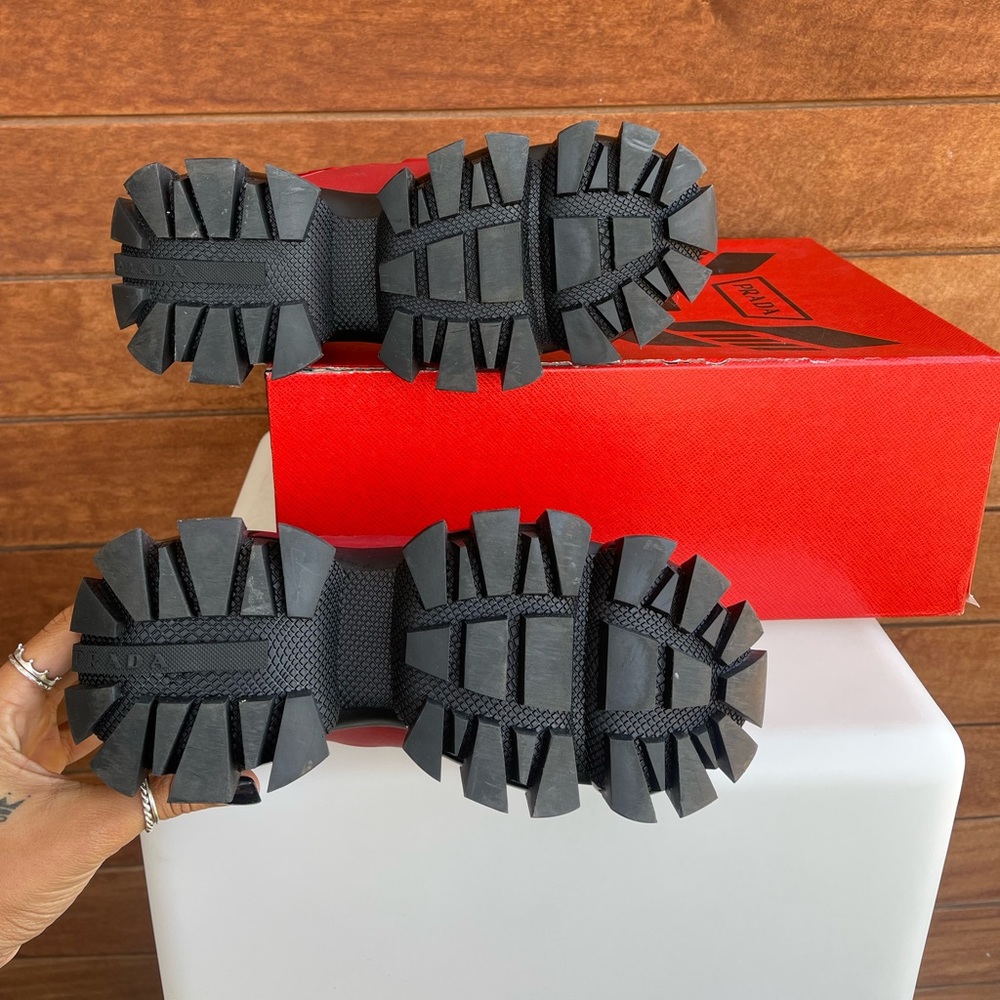 Women’s prada sneakers - Picture 3 of 5